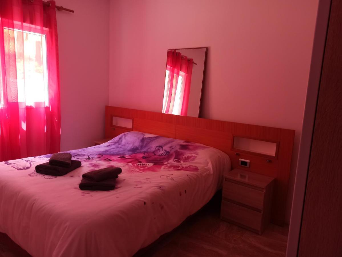 Chalet En Entorno Natural De La Costa Brava Bell-Lloc  Dış mekan fotoğraf